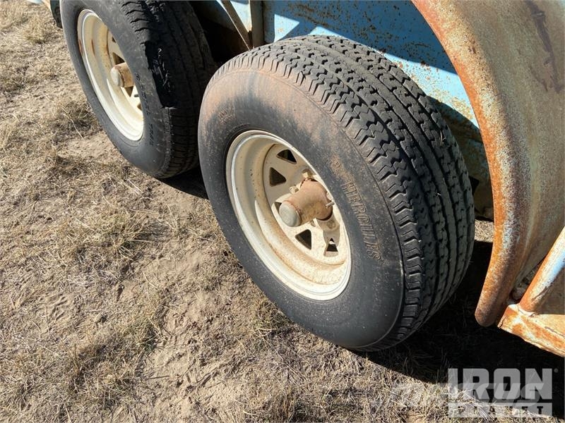  TM 16 ft T/A Livestock Trailer Dzīvnieku transportēšanas piekabes