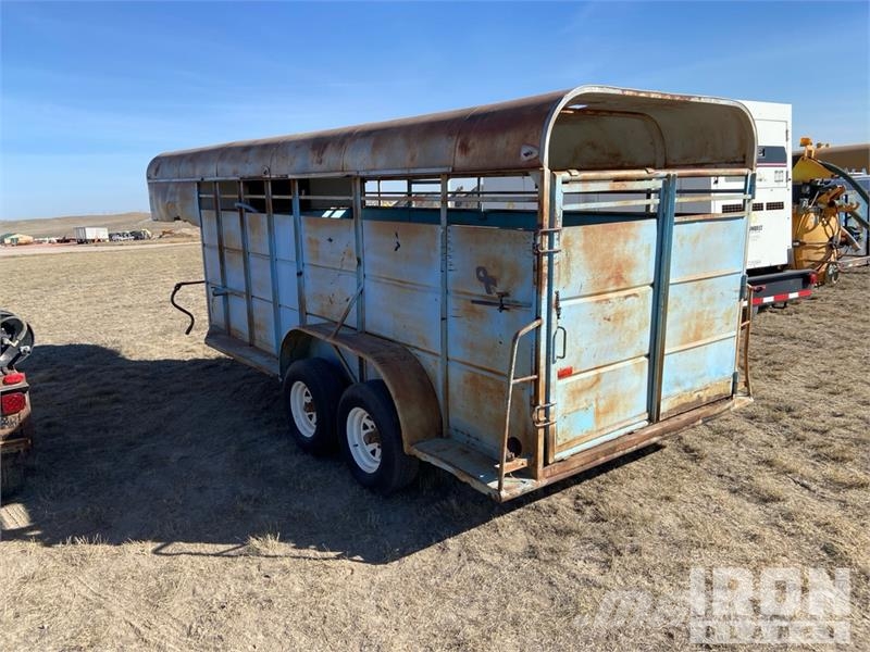  TM 16 ft T/A Livestock Trailer Dzīvnieku transportēšanas piekabes
