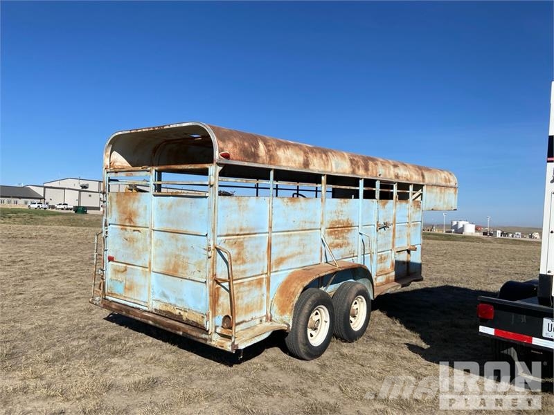  TM 16 ft T/A Livestock Trailer Dzīvnieku transportēšanas piekabes