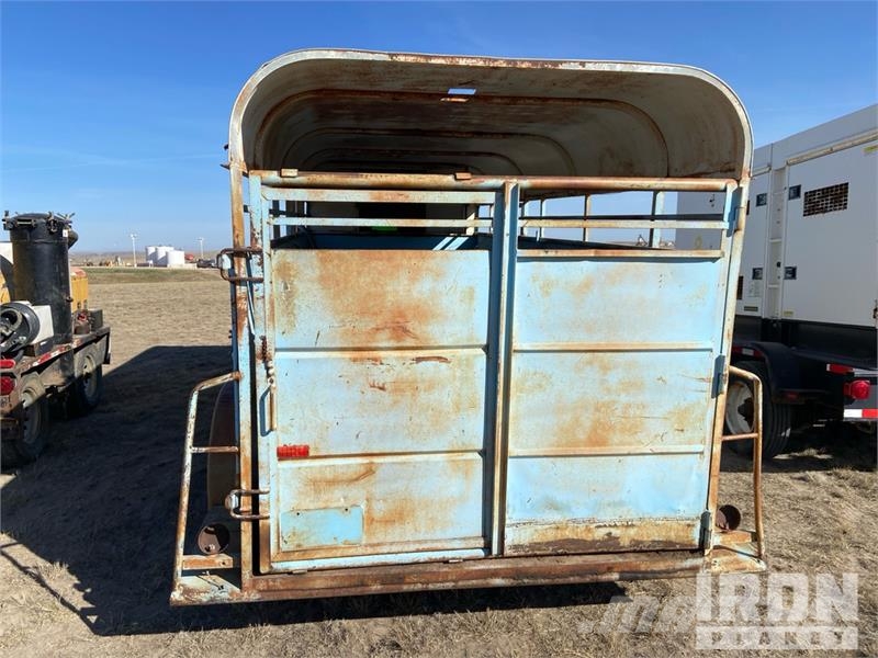  TM 16 ft T/A Livestock Trailer Dzīvnieku transportēšanas piekabes
