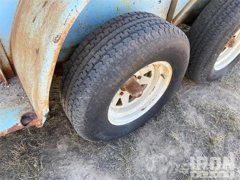  TM 16 ft T/A Livestock Trailer Dzīvnieku transportēšanas piekabes
