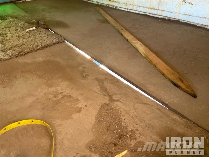  TM 16 ft T/A Livestock Trailer Dzīvnieku transportēšanas piekabes
