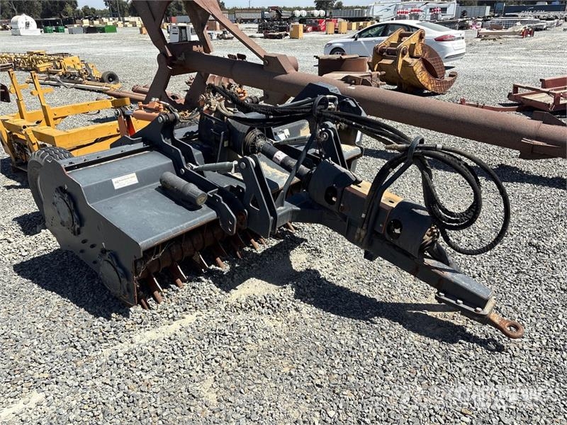 TMC Cancela TVS-200-R 78 in Mulcher Attachment Metsamultšerid