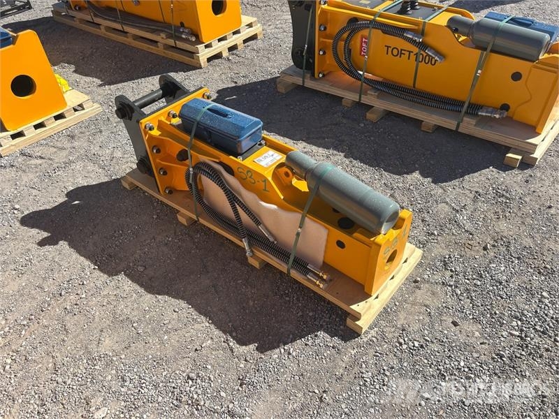  TOFT 750 47 in Hydraulic Breaker - Fits Cat 308 (U Čekići
