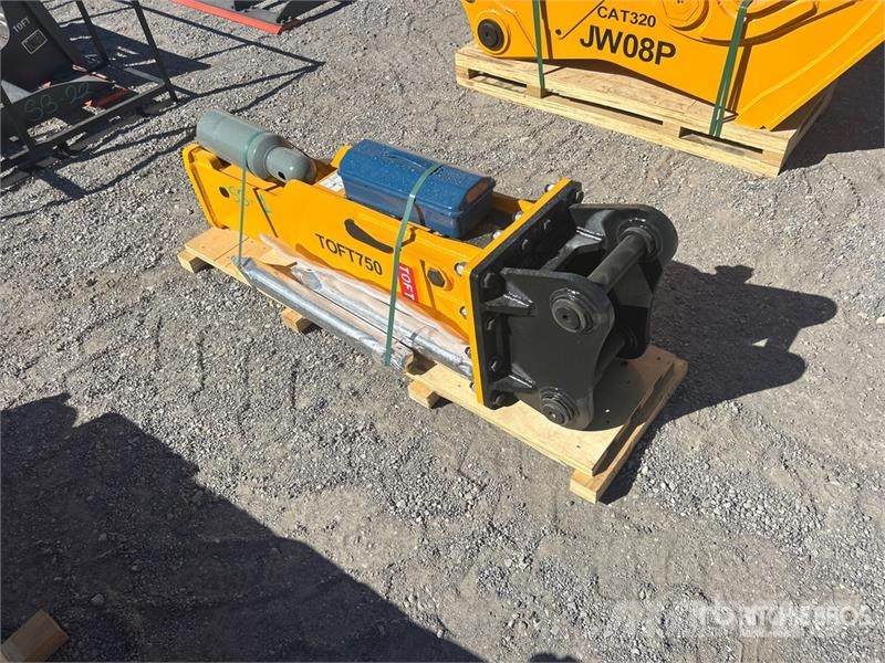  TOFT 750 47 in Hydraulic Breaker - Fits Cat 308 (U Čekići
