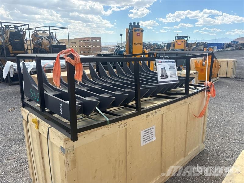  TOFT ST-72 72 in Skid Steer Root Rake (Unused) Ancinho virador