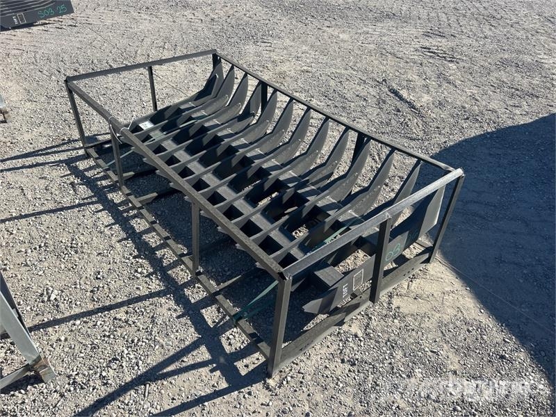 TOFT ST-72 72 in Skid Steer Root Rake (Unused) Kreiselheuer/-wender