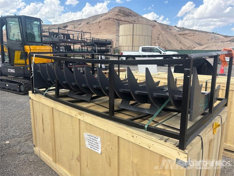  TOFT ST-72 72 in Skid Steer Root Rake (Unused) Ancinho virador