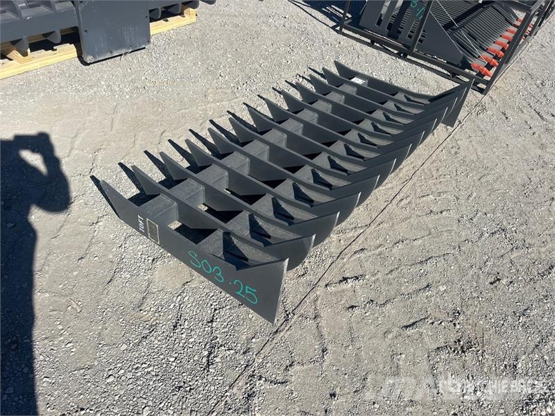TOFT ST-72 72 in Skid Steer Root Rake (Unused) Vaalutid ja kaarutid