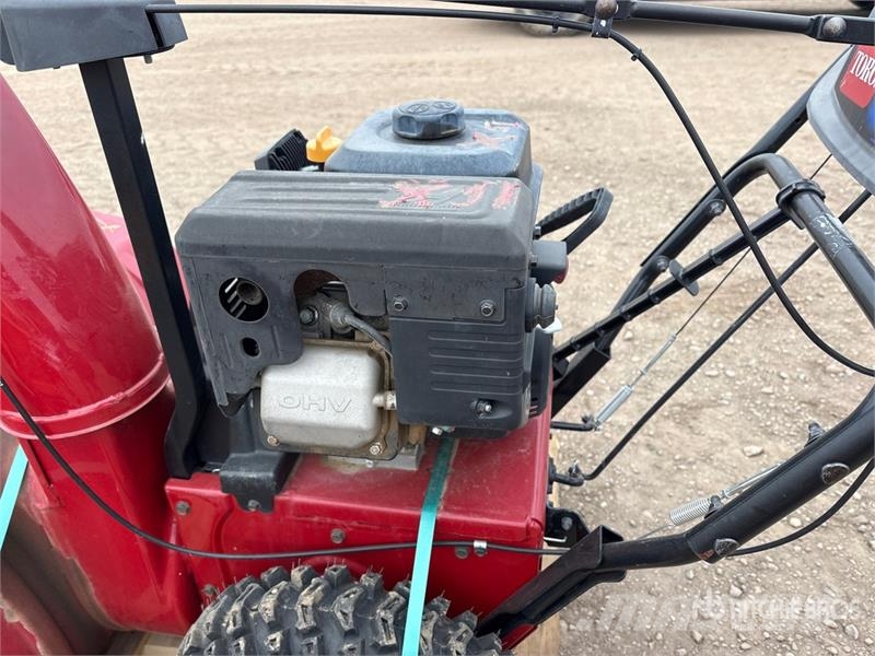 Toro 24 in Snow Blower Sněhové frézy