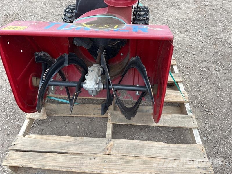Toro 24 in Snow Blower Sněhové frézy
