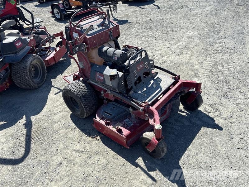 Toro 4x2 Stand-On Lawn Mower 탑승형 잔디깎기