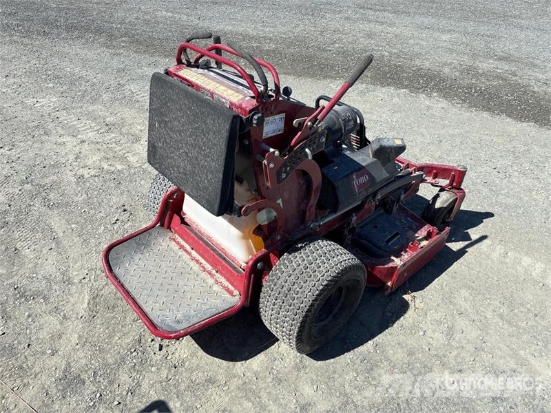 Toro 4x2 Stand-On Lawn Mower 탑승형 잔디깎기