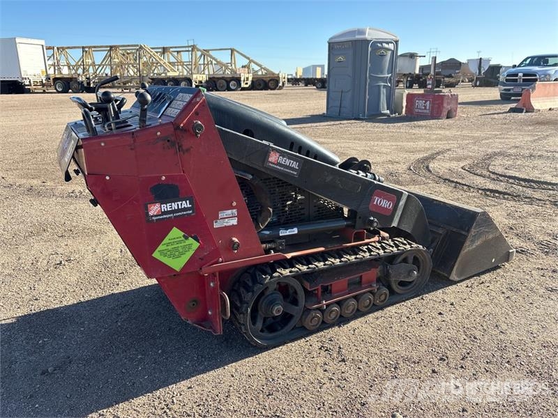 Toro Dingo TX427 Liukuohjatut kuormaajat