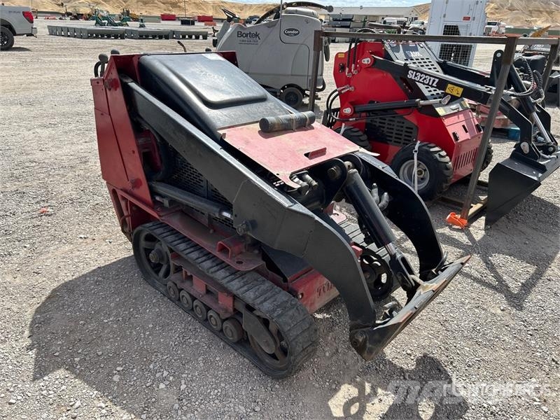 Toro Dingo TX427 Minicargadoras