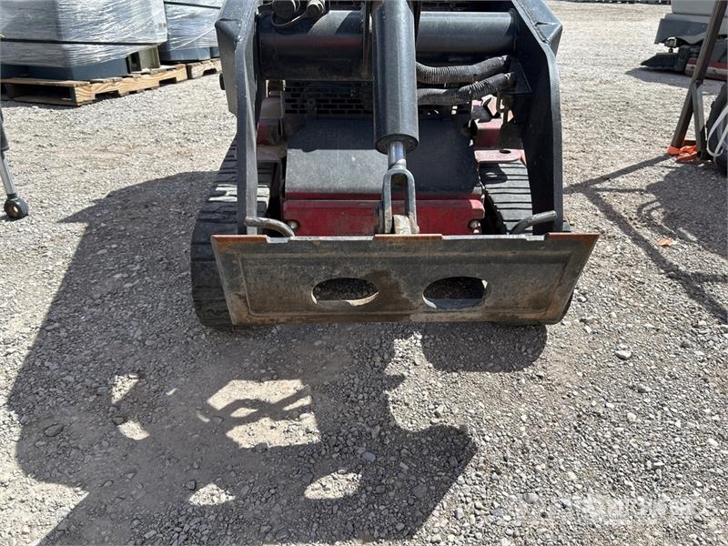 Toro Dingo TX427 Minicargadoras