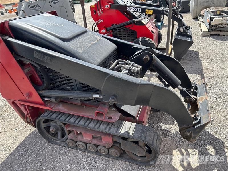 Toro Dingo TX427 Minicargadoras