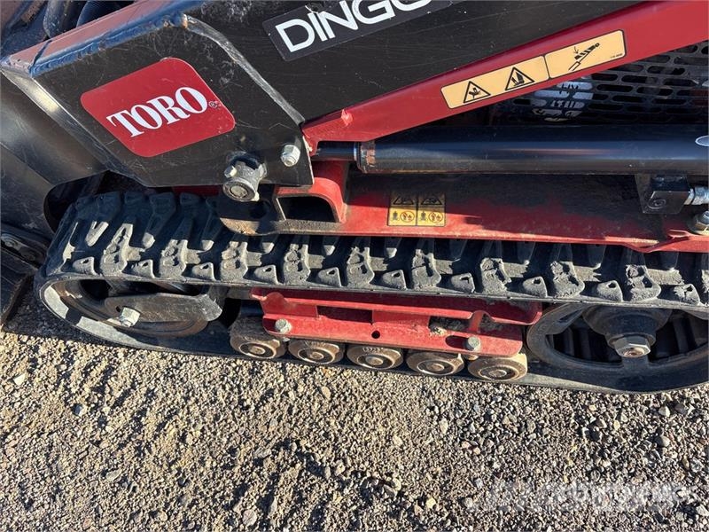 Toro Dingo TX427 Liukuohjatut kuormaajat