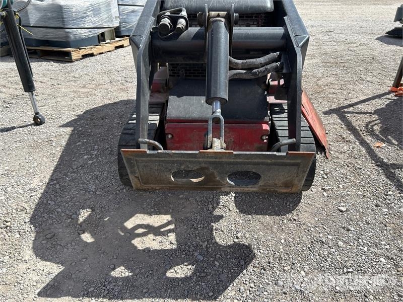 Toro Dingo TX427 Minicargadoras