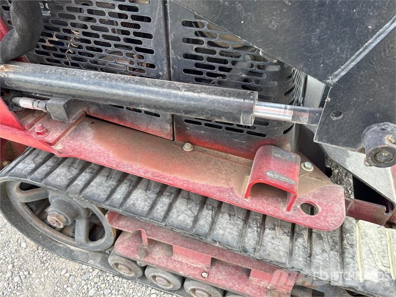 Toro Dingo TX427 Minicargadoras