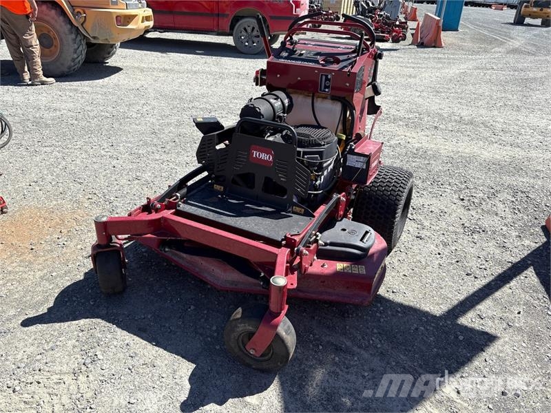 Toro Grandstand 4x2 Stand-On Lawn Mower Corta-Relvas Riders