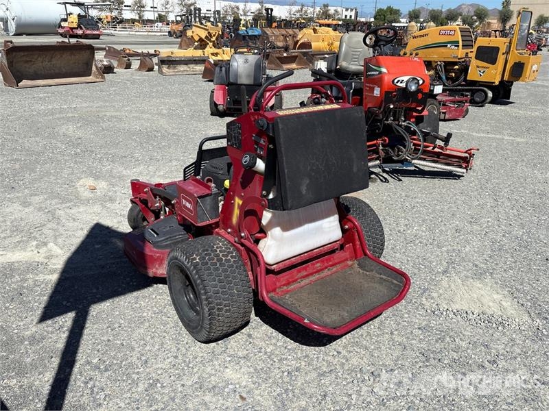 Toro Grandstand 4x2 Stand-On Lawn Mower Corta-Relvas Riders