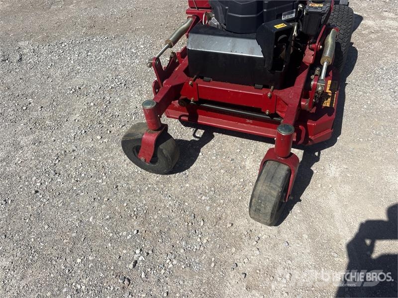 Toro Stand-On Lawn Mower Самохідні газонокосарки