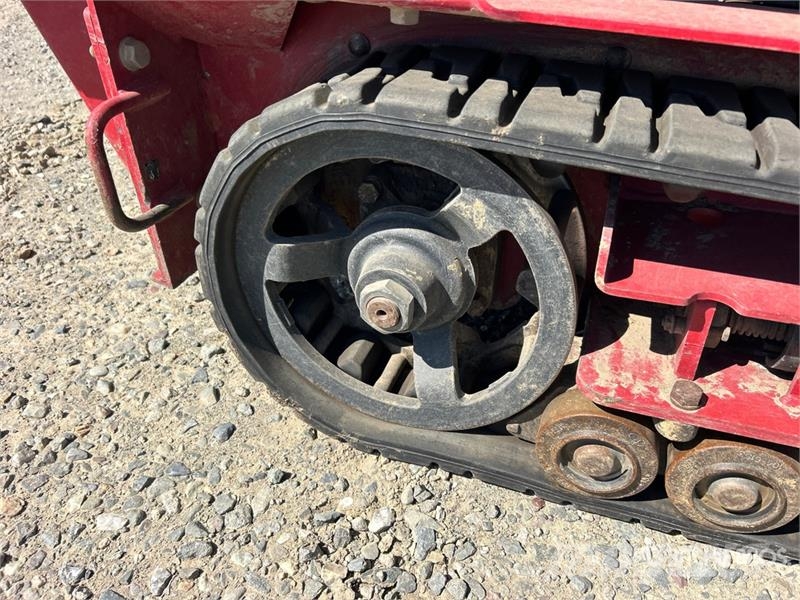 Toro TX-427 Mini Compact Track Loader لوادر انزلاقية التوجيه