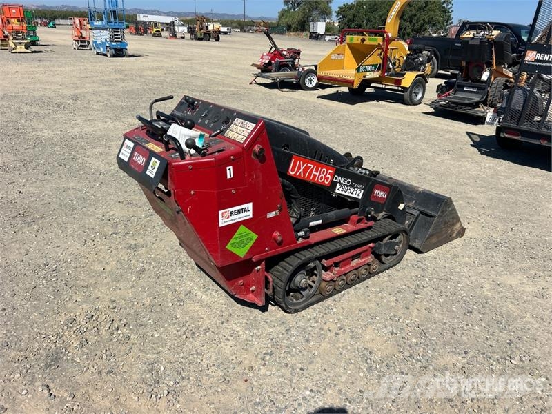 Toro TX-427 Mini Compact Track Loader لوادر انزلاقية التوجيه