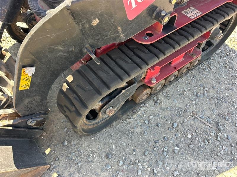 Toro TX-427 Mini Compact Track Loader لوادر انزلاقية التوجيه