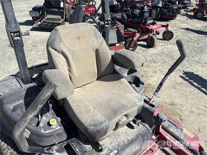 Toro Z Master 6000 Series Ride-On Lawn Mower Tondeuses montées