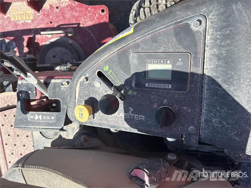 Toro Z Master 6000 Series Ride-On Lawn Mower Tondeuses montées