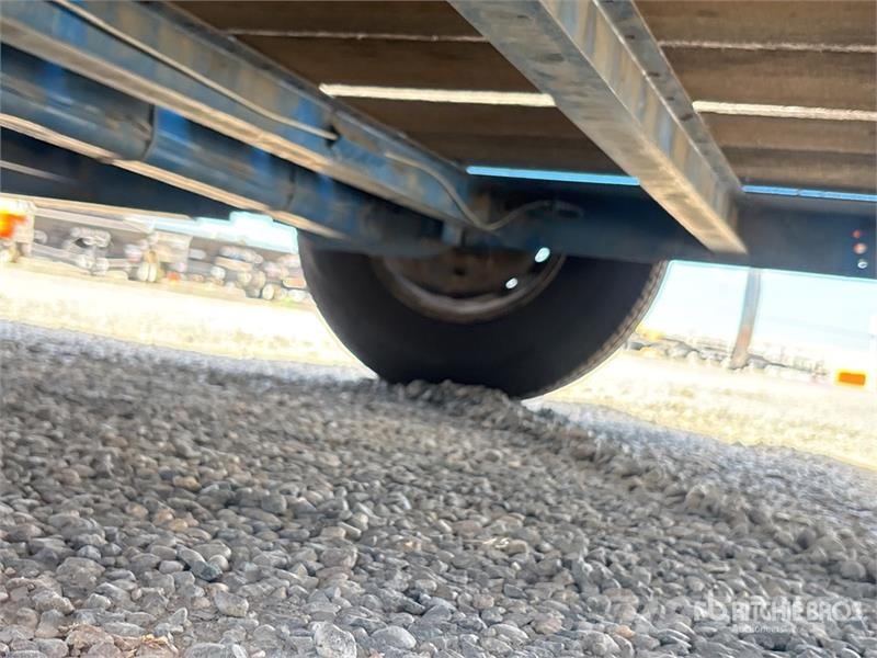 TOWMASTER K-5T 12 ft S/A Tilt Deck Trailer Remorque surbaissée