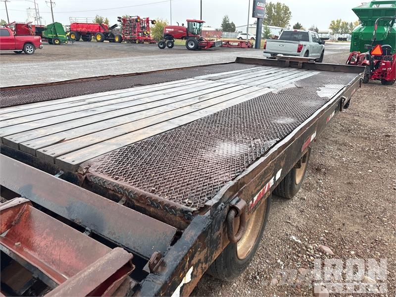 TOWMASTER T-40 19 ft T/A Equipment Trailer Autotransporter prikolice