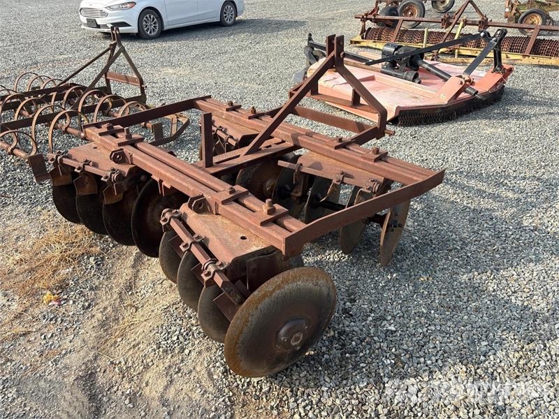  Towner R2224 زحافات ساحقة