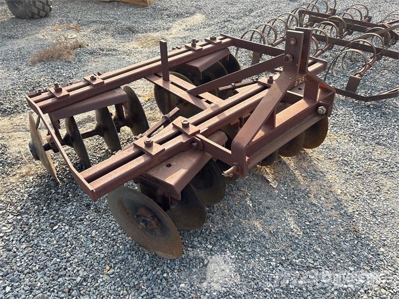  Towner R2224 زحافات ساحقة