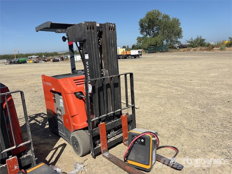 Toyota 4000 lb Electric Forklift Ηλεκτρικά περονοφόρα ανυψωτικά κλαρκ