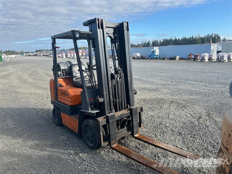 Toyota 5FGC25 8640 lb Forklift Wózki widłowe inne