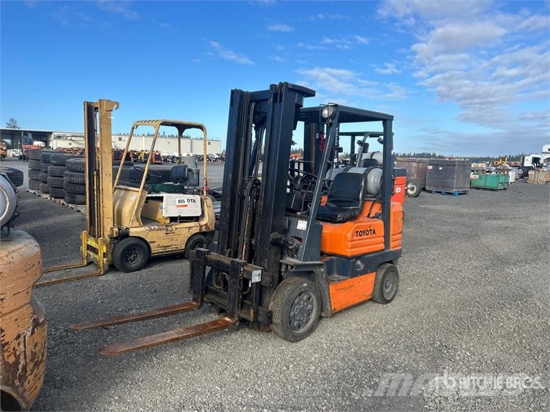 Toyota 5FGC25 8640 lb Forklift Wózki widłowe inne
