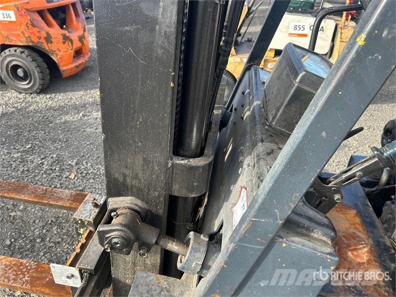 Toyota 5FGC25 8640 lb Forklift Wózki widłowe inne
