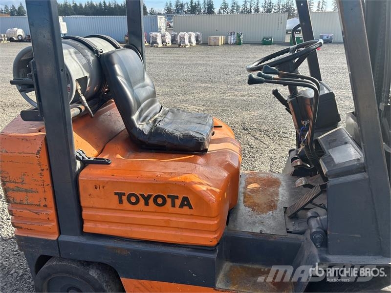 Toyota 5FGC25 8640 lb Forklift Wózki widłowe inne