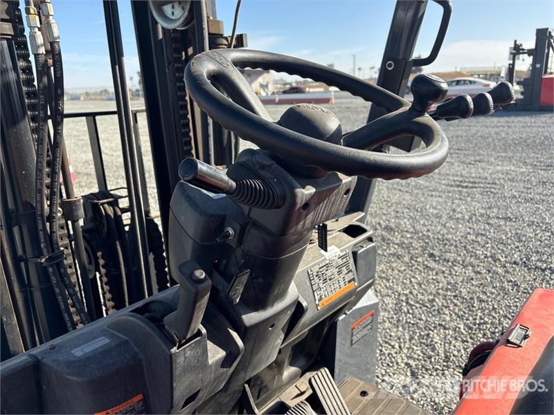 Toyota 7FBCU35 Electric forklifts