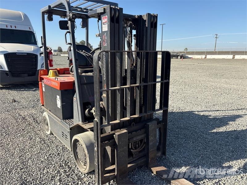 Toyota 7FBCU35 Electric forklifts
