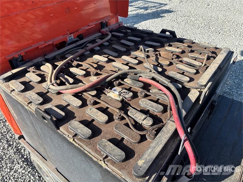 Toyota 7FBCU35 Electric forklifts