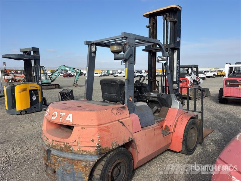 Toyota 7FDKU40 Andere Gabelstapler