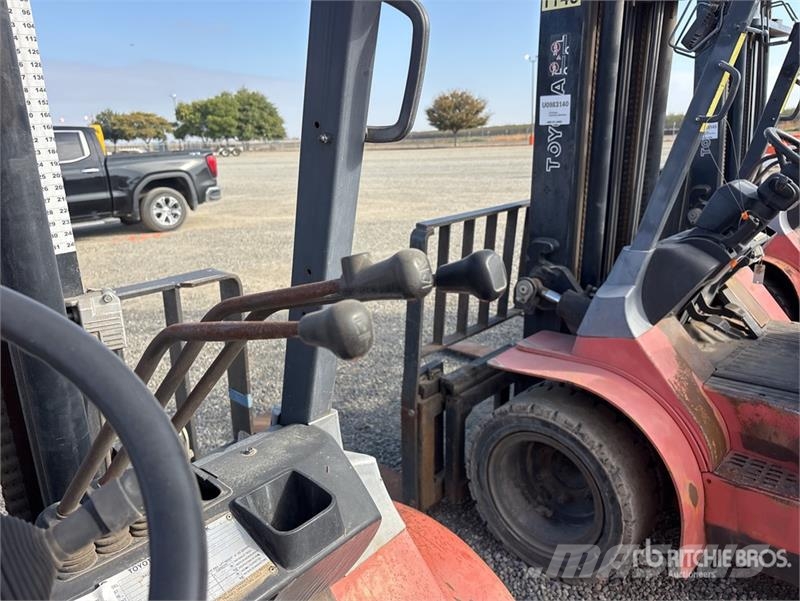 Toyota 7FDKU40 Andere Gabelstapler