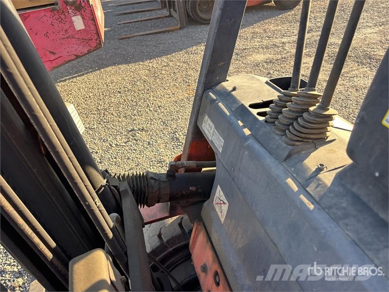 Toyota 7FGU20 3900 lb Cushion Tire Forklift Інше