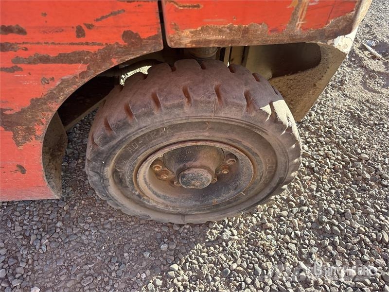 Toyota 7FGU20 3900 lb Cushion Tire Forklift Інше
