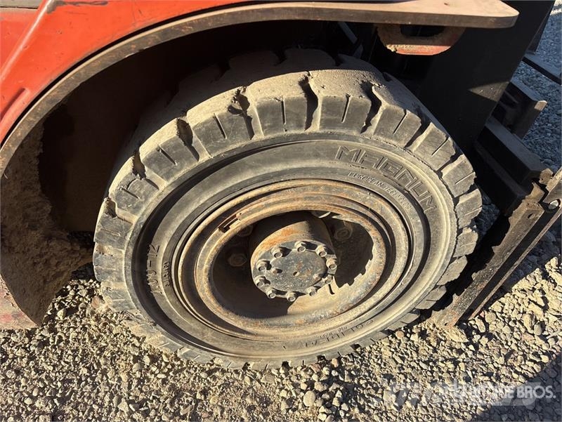 Toyota 7FGU20 3900 lb Cushion Tire Forklift Інше