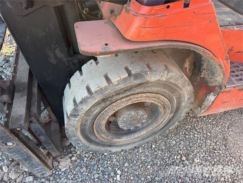 Toyota 7FGU20 3900 lb Cushion Tire Forklift Інше